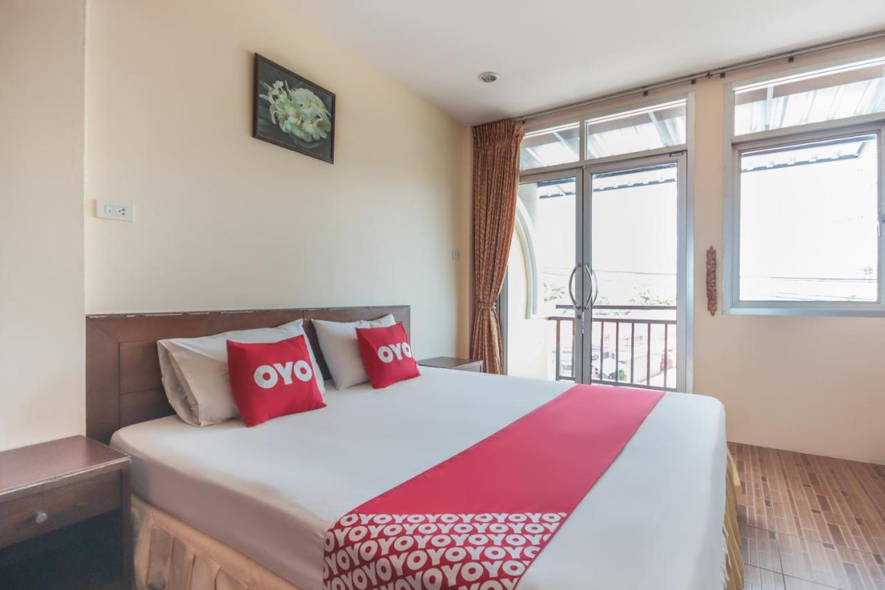 Oyo 889 Baan Sakdidet Hotel Wichit Екстериор снимка