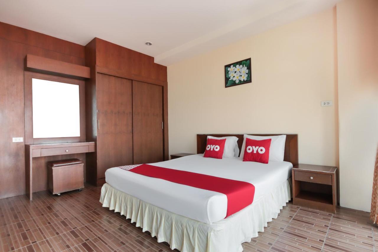 Oyo 889 Baan Sakdidet Hotel Wichit Екстериор снимка